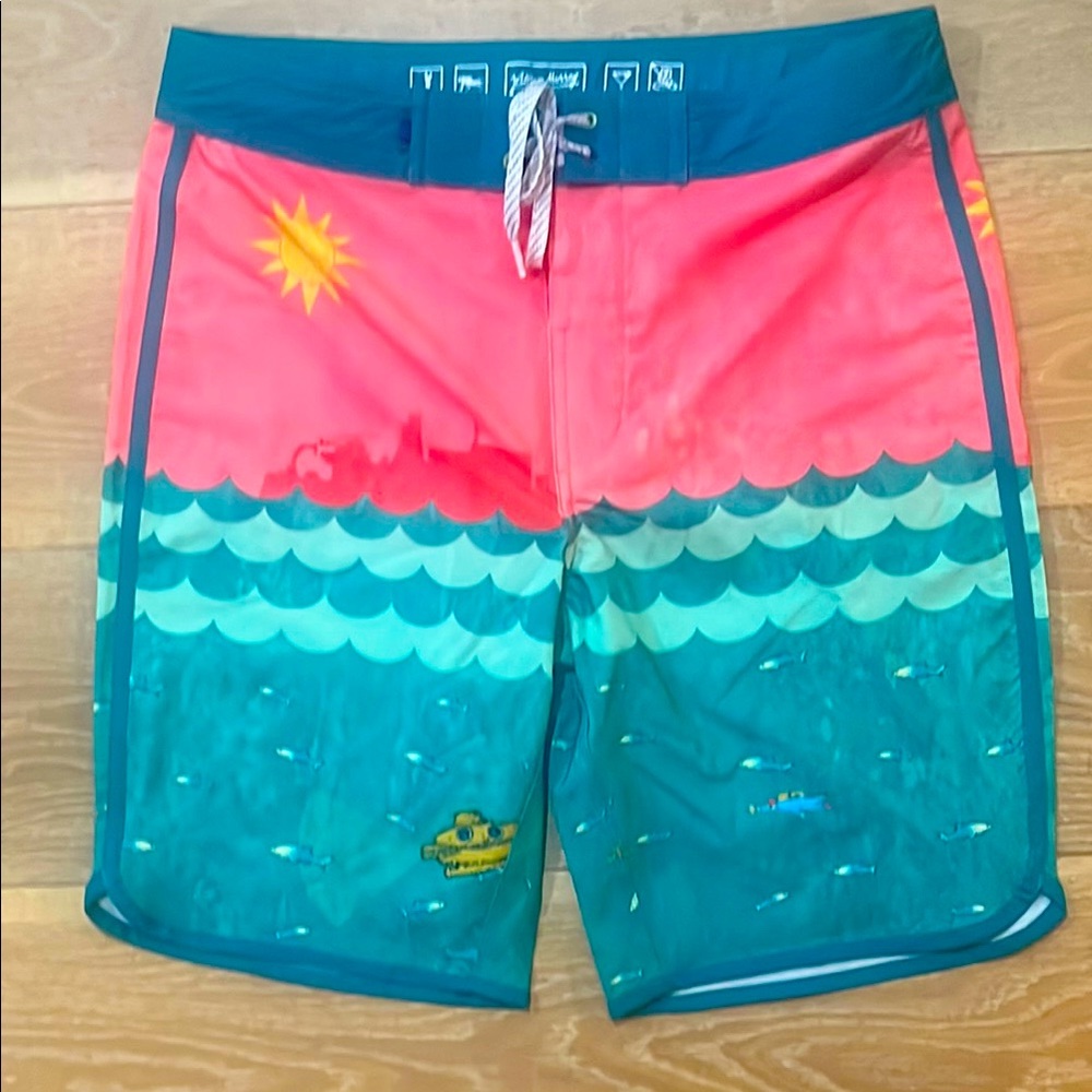 William Murray scuba print board shorts